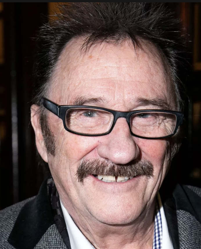 Paul Chuckle